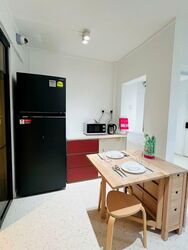 Lucky Plaza (D9), Apartment #536186581